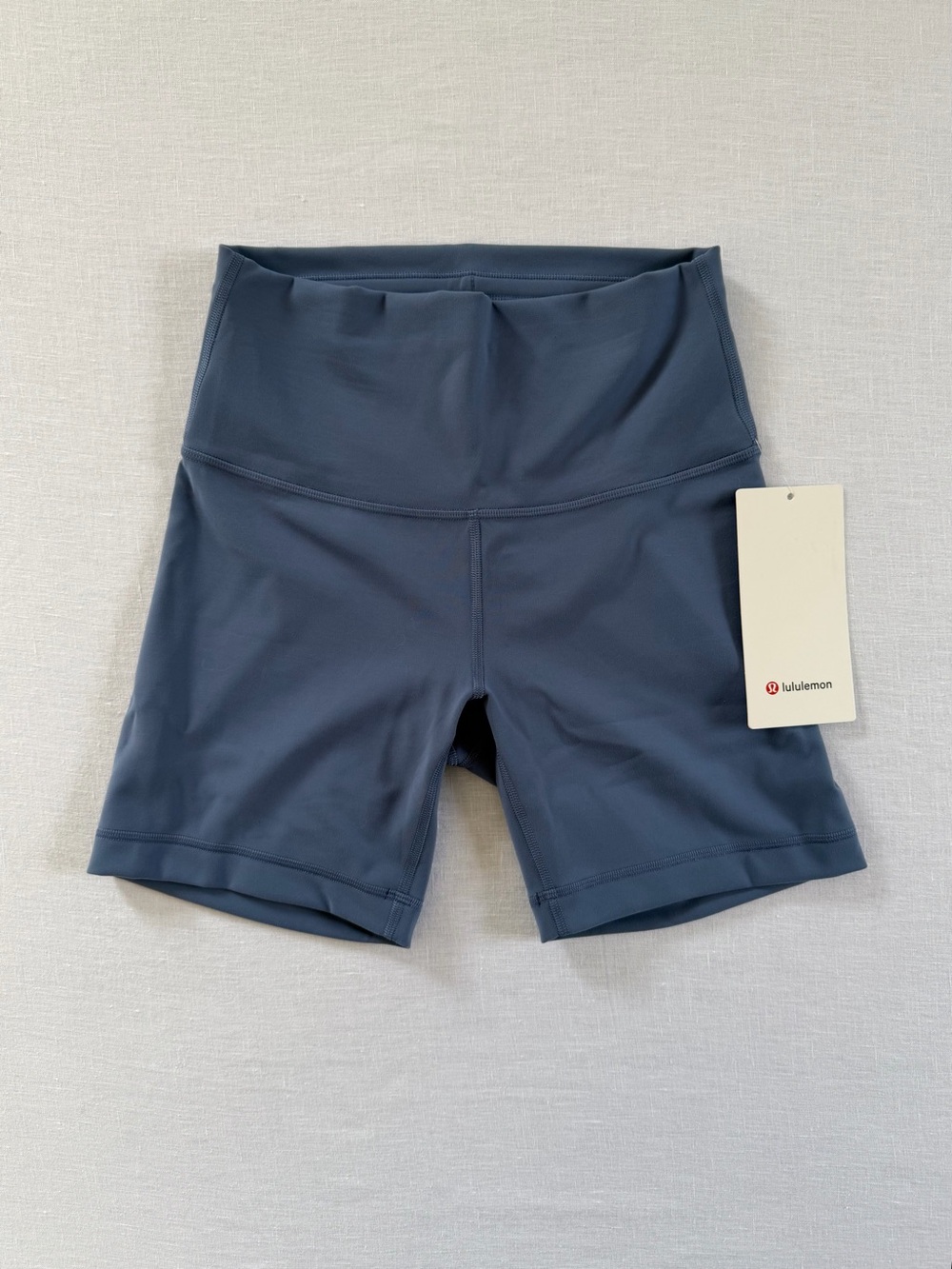 Lululemon Wunder Train High-Rise 6” Shorts